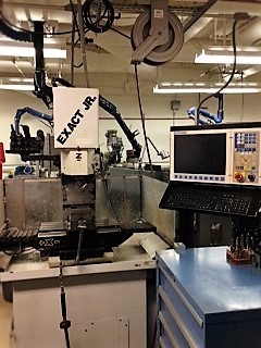 An Exact Jt. CNC mill in the machine lab